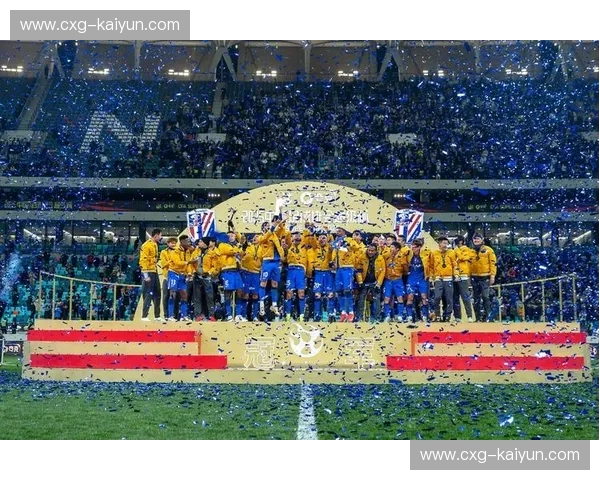 伊特什的辉煌与红星的荣耀:一场跨越时空的足球史诗 伊特什的辉煌与红星的荣耀:一场跨越时空的足球史诗